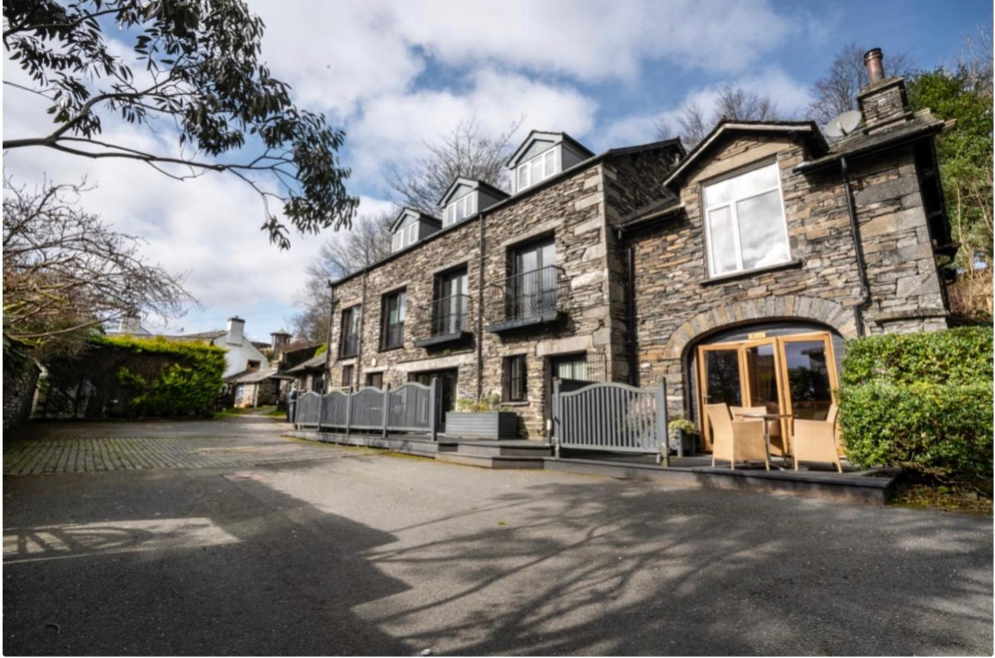 Yewfield Self Catering Apartments Hawkshead Exterior foto
